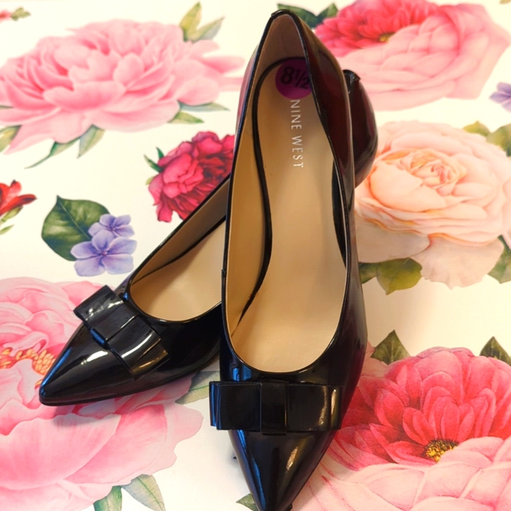 Nine West Patent "leather" shoe 8.5